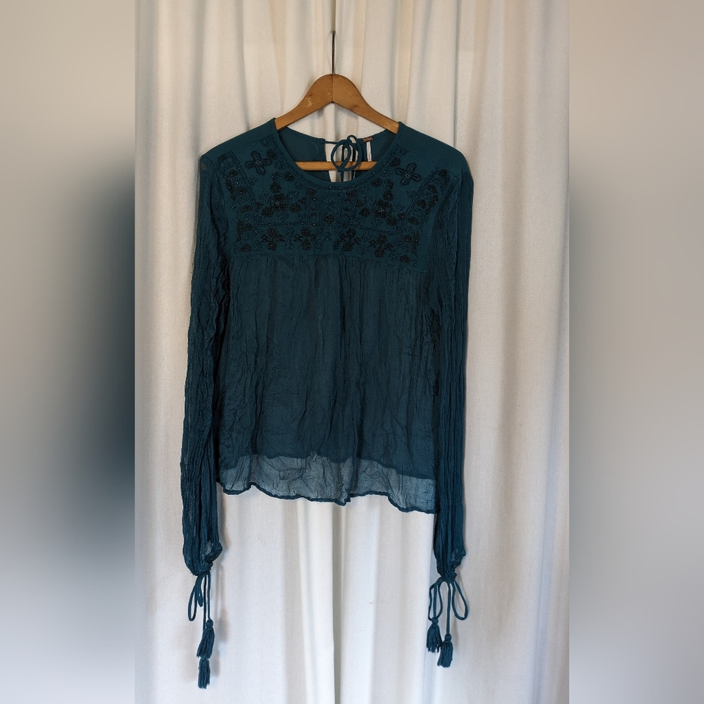 Free People Teal blue light embroidered shirt medium m